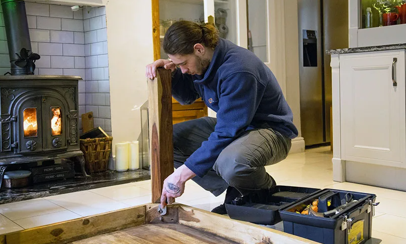 A Complete Guide to Stress-Free Bristol Removal for Homeowners and Renters