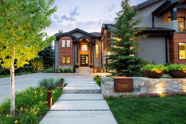 Modern vs. Traditional Residential Landscaping: Which Style Suits Your Home?