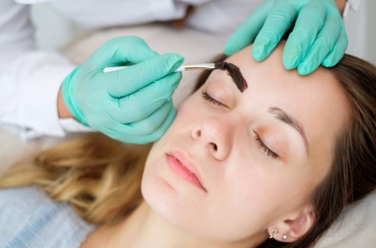 Benefits of Eyebrow Embroidery for Natural Looking Brows